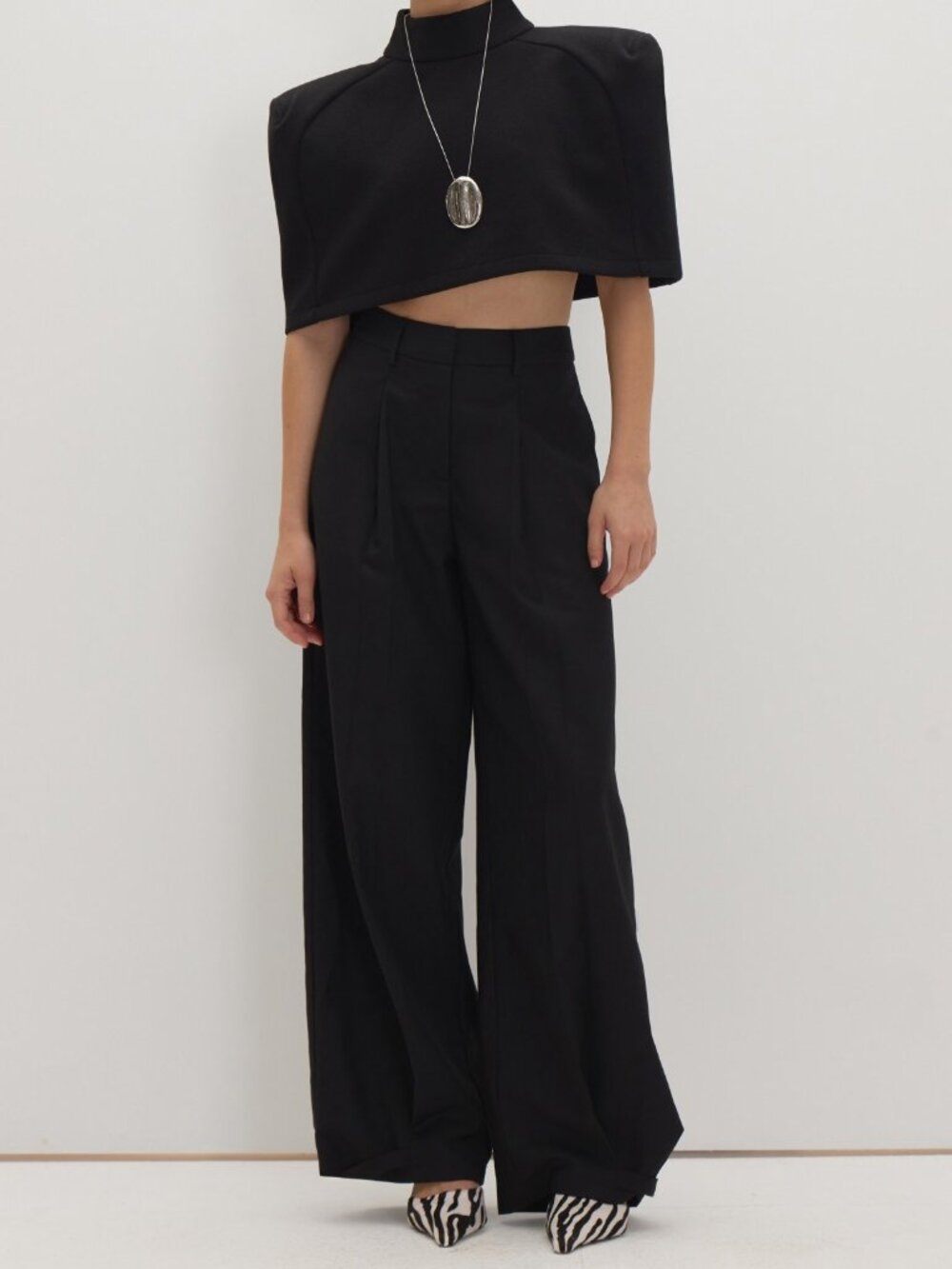 Black Casual Women's Woven High Neck Crop Top